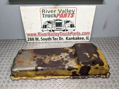 Caterpillar C7 Engine Oil Pan for a 2005 Freightliner FS65 Chassis