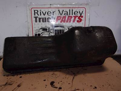 Cummins ISL Engine Oil Pan for a 2007 Autocar Xpeditor