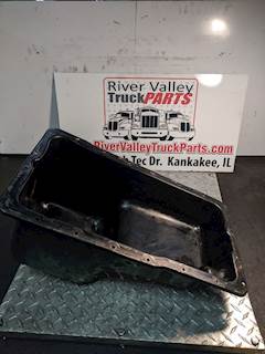 International MaxxForce 7 Engine Oil Pan for a 2010 International SCHOOL BUS