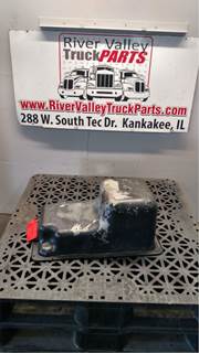 International MaxxForce 7 Engine Oil Pan for a 2009 International CE Bus