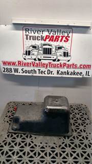 International MaxxForce 7 Engine Oil Pan