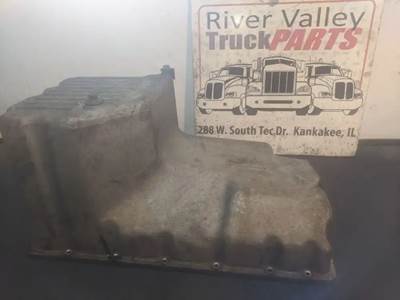 International MaxxForce 7 Engine Oil Pan