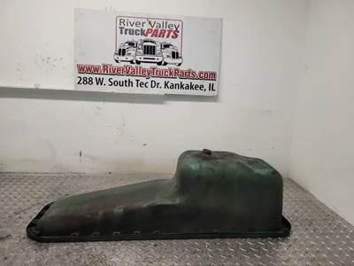 Volvo VED7 Engine Oil Pan for a 2000 Volvo WXLL