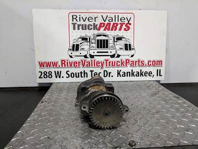 Caterpillar C10 Engine Oil Pump for a 2000 International F-8100