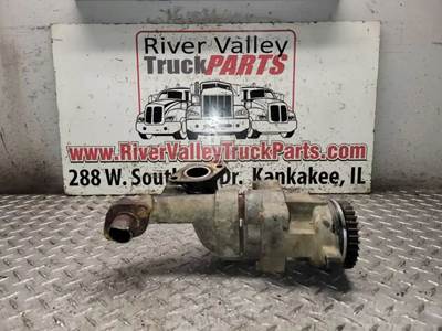 Caterpillar C12 Engine Oil Pump for a 2000 Freightliner FLD120