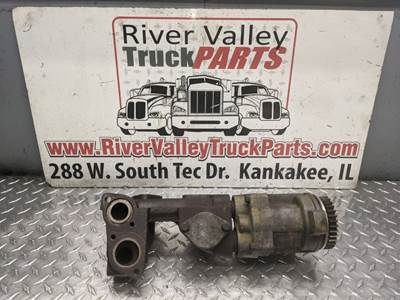 Caterpillar C13 Engine Oil Pump for a 2007 Peterbilt 379