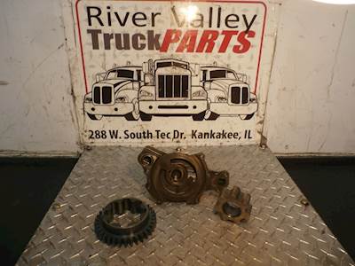 International MaxxForce 13 Engine Oil Pump