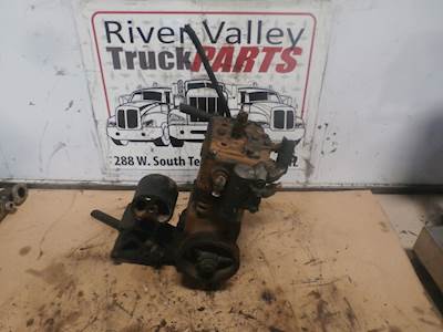 International VT365 Engine Oil Pump