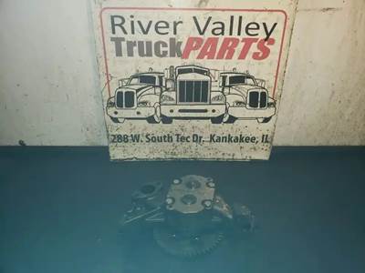 Mercedes-Benz MBE 4000 Engine Oil Pump for a 2007 Freightliner COLUMBIA 120