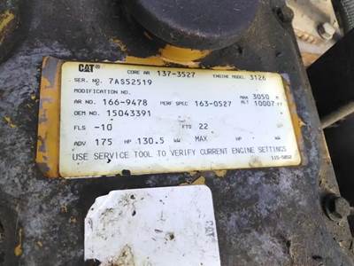 Caterpillar 3126 Engine for a 1999 Chevrolet T6500