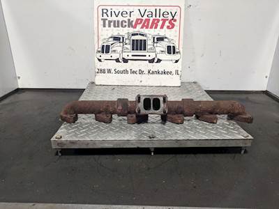 Caterpillar C7 Exhaust Manifold for a 2006 Blue Bird BB Conventional