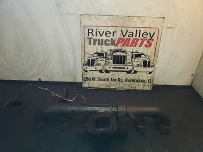 Cummins ISB 6.7L Exhaust Manifold for a 2010 Freightliner B2