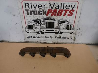 International VT365 Exhaust Manifold