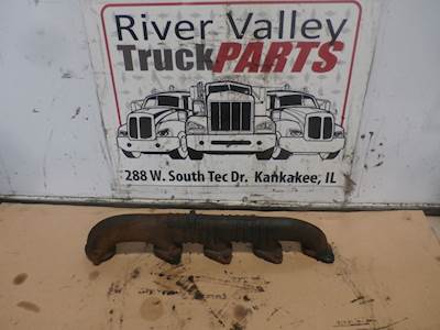 International VT365 Exhaust Manifold