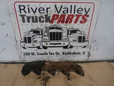 International VT365 Exhaust Manifold