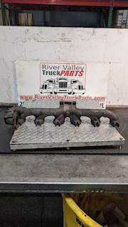 Mercedes-Benz MBE 900 Exhaust Manifold for a 2006 Freightliner FS65 Chassis