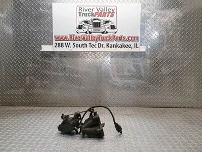 Freightliner Cascadia 125 Exhaust Pipe