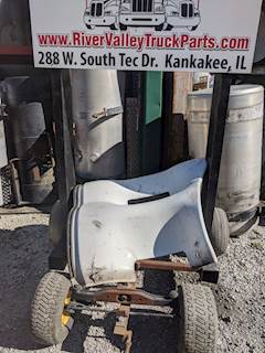 Kenworth T2000 Exterior Truck Part