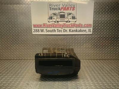 Volvo VNL Exterior Truck Part