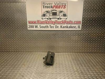 Volvo VNL Exterior Truck Part