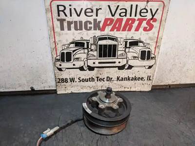 Cummins ISB Fan Clutch for a 2010 Blue Bird BB Conventional