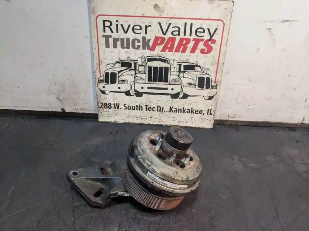 Cummins N14 Fan Clutch for a 1999 International 9200 For Sale