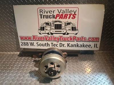 Detroit DD13 Fan Clutch for a 2015 Freightliner Cascadia 113