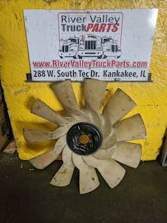 Cummins ISX Fan for a 2015 Peterbilt 579