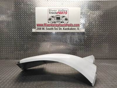Ford F-750 Right Fender Extension