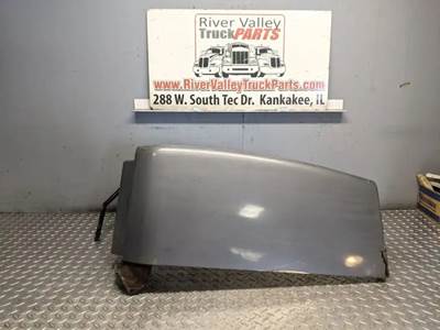 Freightliner Columbia 120 Left Fender Extension