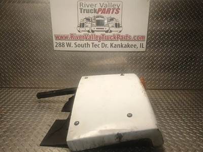 Freightliner FLD112 Right Fender Extension