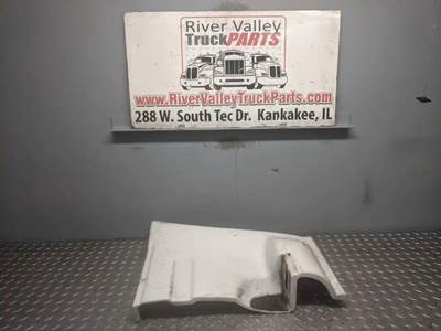 International 9200 Left Fender Extension