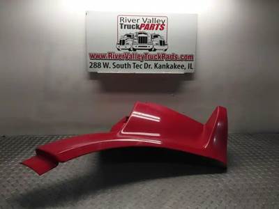 Peterbilt 587 Left Fender Extension