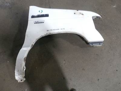 Ford E-450 Right Fender for a 2008 Ford E450 CUBE VAN