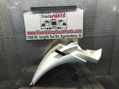 International 8600 Right Fender