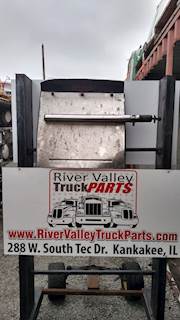 Peterbilt 387 Left Fender