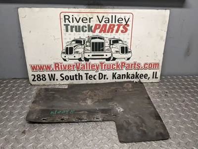 Volvo / WhiteGMC WIA Aero Left Fender for a 1993 White WIA AREO SERIES