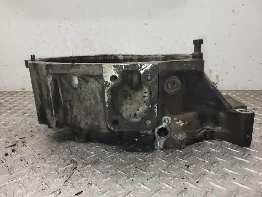 Hino J05D Flywheel Housing for a 2005 Hino 165 For Sale Kankakee, IL
