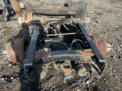 Meritor-Rockwell MR2014X3MFRNN0505 Tandem Cutoff for a 2015 Freightliner Cascadia 125