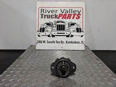 Caterpillar C13 Fuel Gear Pump for a 2007 Freightliner M2 112 Medium Duty