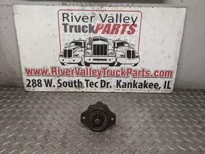 Caterpillar C13 Fuel Gear Pump for a 2005 Peterbilt 379