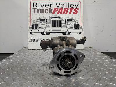 Caterpillar C7 Fuel Gear Pump for a 2006 Blue Bird BB Conventional