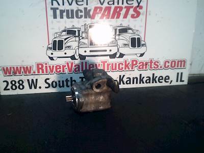 Caterpillar C7 Fuel Gear Pump for a 2006 Blue Bird BB Conventional