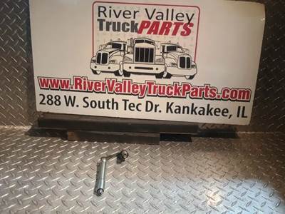 Detroit DD13 for a 2015 Freightliner Cascadia 113