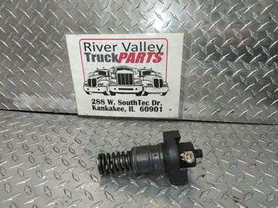 Used Paccar MX-13 Fuel Injection Pump for 2014 Peterbilt 579, Part # 250102-52