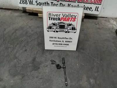 Caterpillar 3208 Fuel Injector for a 1985 Ford LNT8000