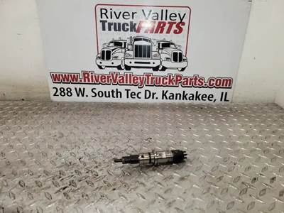 Cummins ISB Fuel Injector for a 2009 Freightliner B2