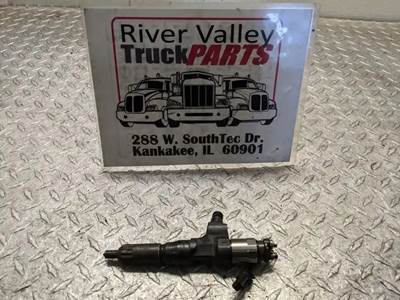 Hino J08 Fuel Injector for a 2010 Hino 268