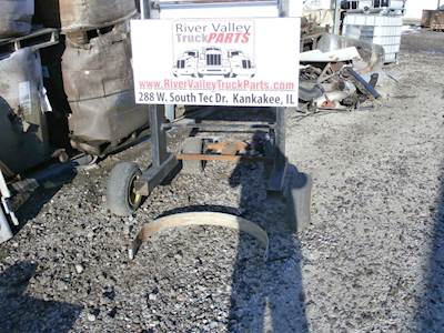 Peterbilt Fuel Tank Strap / Bracket