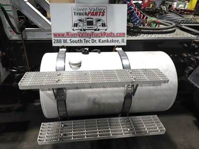 Caterpillar CT660 Left Fuel Tank